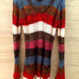 Medium Mini Sweater Dress or Shirt. Excellent Condition!